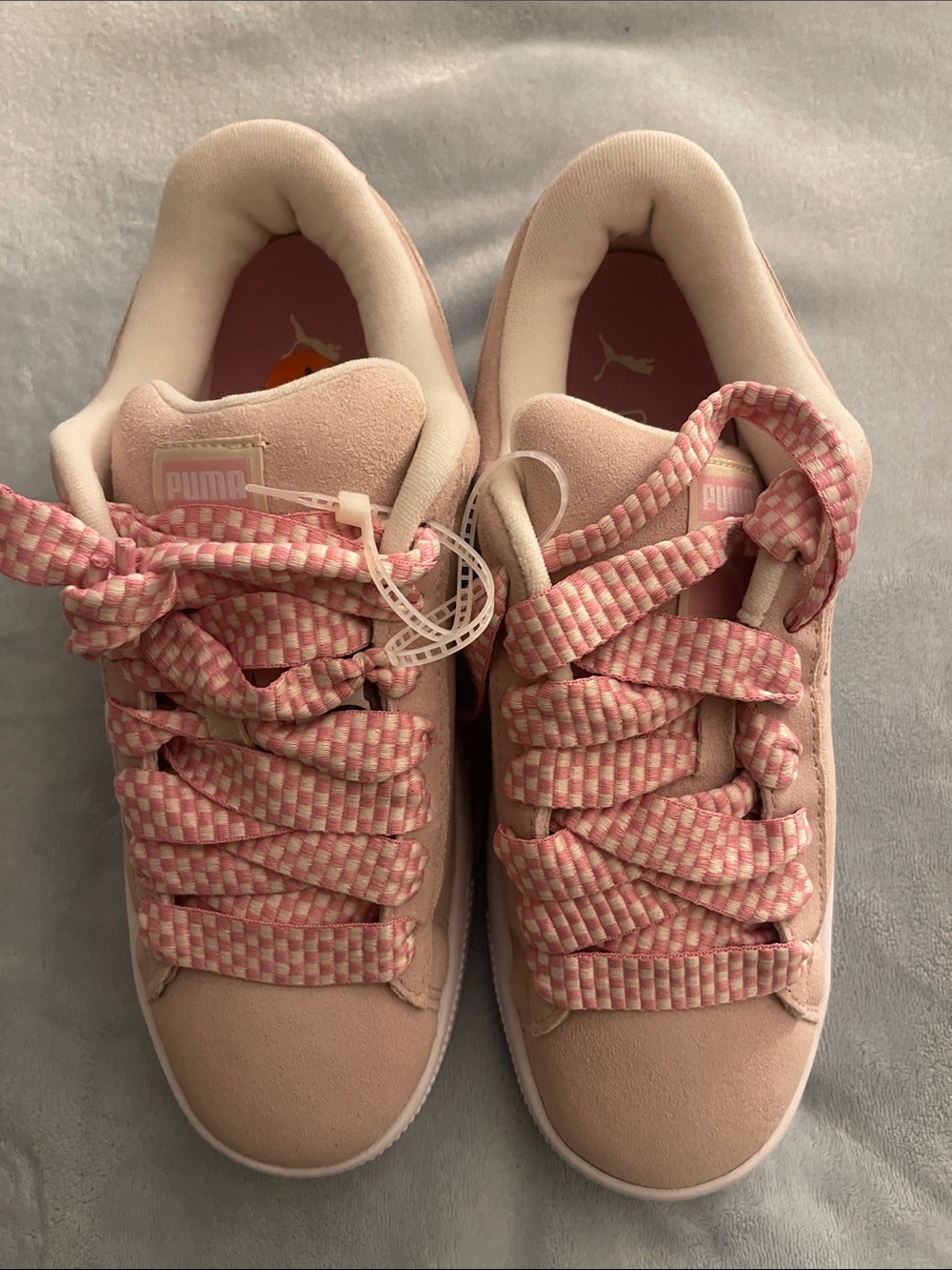 Puma Women’s Light Pink Suede Low-Top Sneakers with Checkerboard Laces